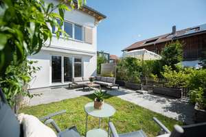 IHR NEUES ZUHAUSE:  MODERN; FAMILIENFREUNDLICH, SOFORT BEZIEHBAR