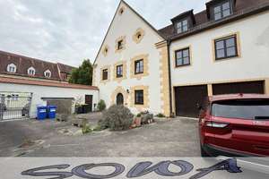 Attraktives Mehrfamilienhaus mit 5 Wohneinheiten, zwei Garagen und Garten in zentraler Lage in Ne... – Die vollständige Adresse der Immobilie erhältst du vom Anbieter., 86633 Neuburg an der Donau – Vorschaubild 2