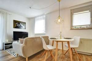 MÖBLIERT - GEMÜTLICH IN FEUERBACH - Geschmackvolle Wohnung mit Terrasse – Die vollständige Adresse der Immobilie erhältst du vom Anbieter., 70469 Feuerbacher Tal, Stuttgart – Vorschaubild 8