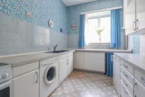 Bezugsfreie 3-Zimmerwohnung | Sanierungsbedürftig | Balkon | 67 m² | Keller – Die vollständige Adresse der Immobilie erhältst du vom Anbieter., 12169 Steglitz, Berlin – Vorschaubild 15