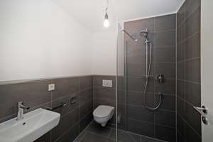 Stilvoll leben, urban arbeiten: Design-Townhouse mit Dachterrasse & Premium-Ausstattung – Senserstr. 13c, 81371 Sendlinger Feld, München – Vorschaubild 12
