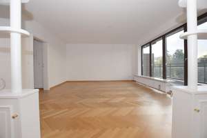 Großzügig wohnen zu zweit – 111 m² Endetage mit sonnigen Räumen, Dachterrasse mit Freiblick sowie TG – Die vollständige Adresse der Immobilie erhältst du vom Anbieter., 22359 Volksdorf, Hamburg – Vorschaubild 5