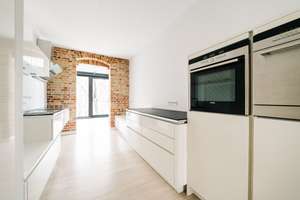 Historical charm meets modern living – exclusive apartment in an old building in the Scheunenviertel – Die vollständige Adresse der Immobilie erhältst du vom Anbieter., 10119 Mitte (Ortsteil), Berlin – Vorschaubild 12