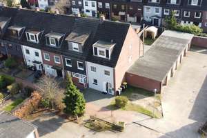 Osterholz | Modernisiertes Reihenendhaus mit Kamin und neuwertiger Küche in ruhiger Siedlung – Die vollständige Adresse der Immobilie erhältst du vom Anbieter., 28325 Tenever, Bremen – Vorschaubild 2