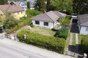 Attraktives Einfamilienhaus mit modernem, offenem Grundriss, Ost- und Westgarten und viel Potenzial  – Die vollständige Adresse der Immobilie erhältst du vom Anbieter., 81249 Aubing-Süd, München – Vorschaubild 2