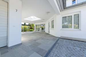EXKLUSIVE PREMIUM-VILLA IN BESTLAGE ! BURGBLICK - HALLENBAD - TIEFGARAGE - SPA - – Schweitzerstraße 7, 84489 Burghausen – Vorschaubild 26