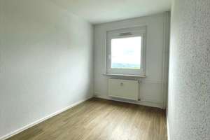Gepflegte 4-R-Wohnung mit sonnigem Südbalkon  – Die vollständige Adresse der Immobilie erhältst du vom Anbieter., 9122 Morgenleite, Chemnitz – Vorschaubild 10