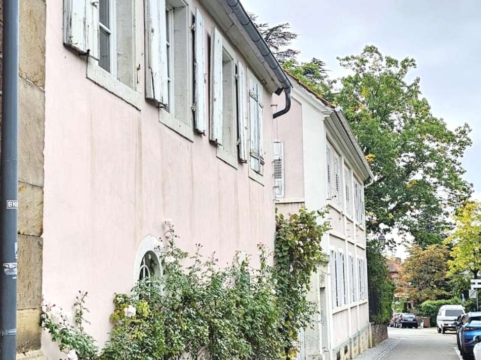 Straßenansicht