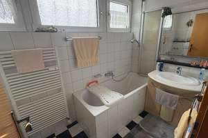 Gepflegte 2,5-Zimmer Wohnung mit Balkon und Wintergarten – Mülheimer Str. 300, 46045 Dümpten, Oberhausen – Vorschaubild 5