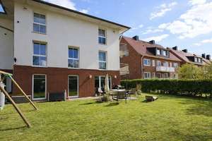 Maisonette-Wohnung mit ca. 321 m² Garten, Terrasse & Balkon in Hamburg-Schnelsen – Die vollständige Adresse der Immobilie erhältst du vom Anbieter., 22457 Schnelsen, Hamburg – Vorschaubild 2