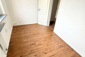 ***NUR FÜR SENIOREN*** Einbauküche, Duschbad, Balkon und Fahrstuhl...!!! – Erich-Schlesinger-Str. 0, 18059 Hansaviertel, Rostock – Vorschaubild 9
