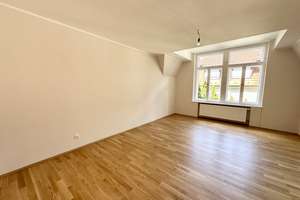 * Helle und sehr schöne 5-Zimmer-Wohnung in denkmalgeschützter Villa * – Die vollständige Adresse der Immobilie erhältst du vom Anbieter., 1277 Blasewitz (Stadtteil), Dresden – Vorschaubild 16