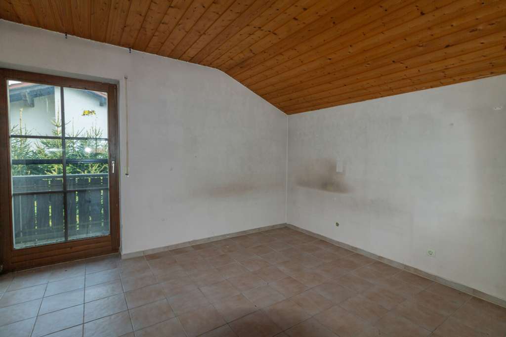 Immobilie in Büchlberg - Büchlberg/Denkhof: Landhaus Baujahr 1988 in Fernblicklage - Bild 4