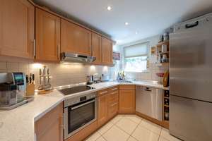 4-Zimmer-Maisonette mit Sonnenbalkon  in begehrter Wohnlage von Dortmund-Kirchhörde – Die vollständige Adresse der Immobilie erhältst du vom Anbieter., 44229 Kirchhörde-Löttringhausen, Dortmund – Vorschaubild 12