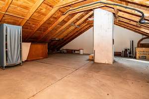 Einfamilienhaus in bester Lage mit PV Anlage – Die vollständige Adresse der Immobilie erhältst du vom Anbieter., 93437 Furth im Wald – Vorschaubild 32
