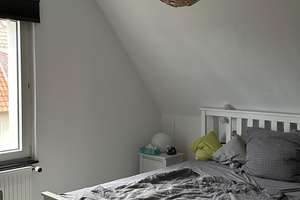 Freundliche und gepflegte 3-Raum-DG-Wohnung in Hannover – Am Sünderkamp 22 E, 30629 Misburg-Nord, Hannover – Vorschaubild 5