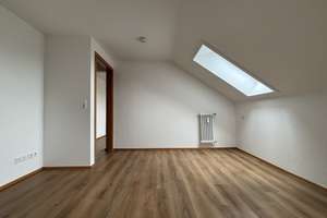 Schöne 3-Zimmer-Dachgeschosswohnung in Neu-Ulm – Bradleystraße 16, 89231 Neu-Ulm – Vorschaubild 9
