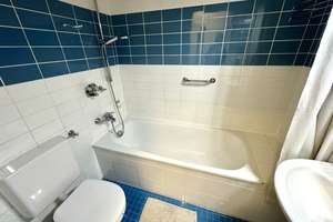 Property thumbnail 9