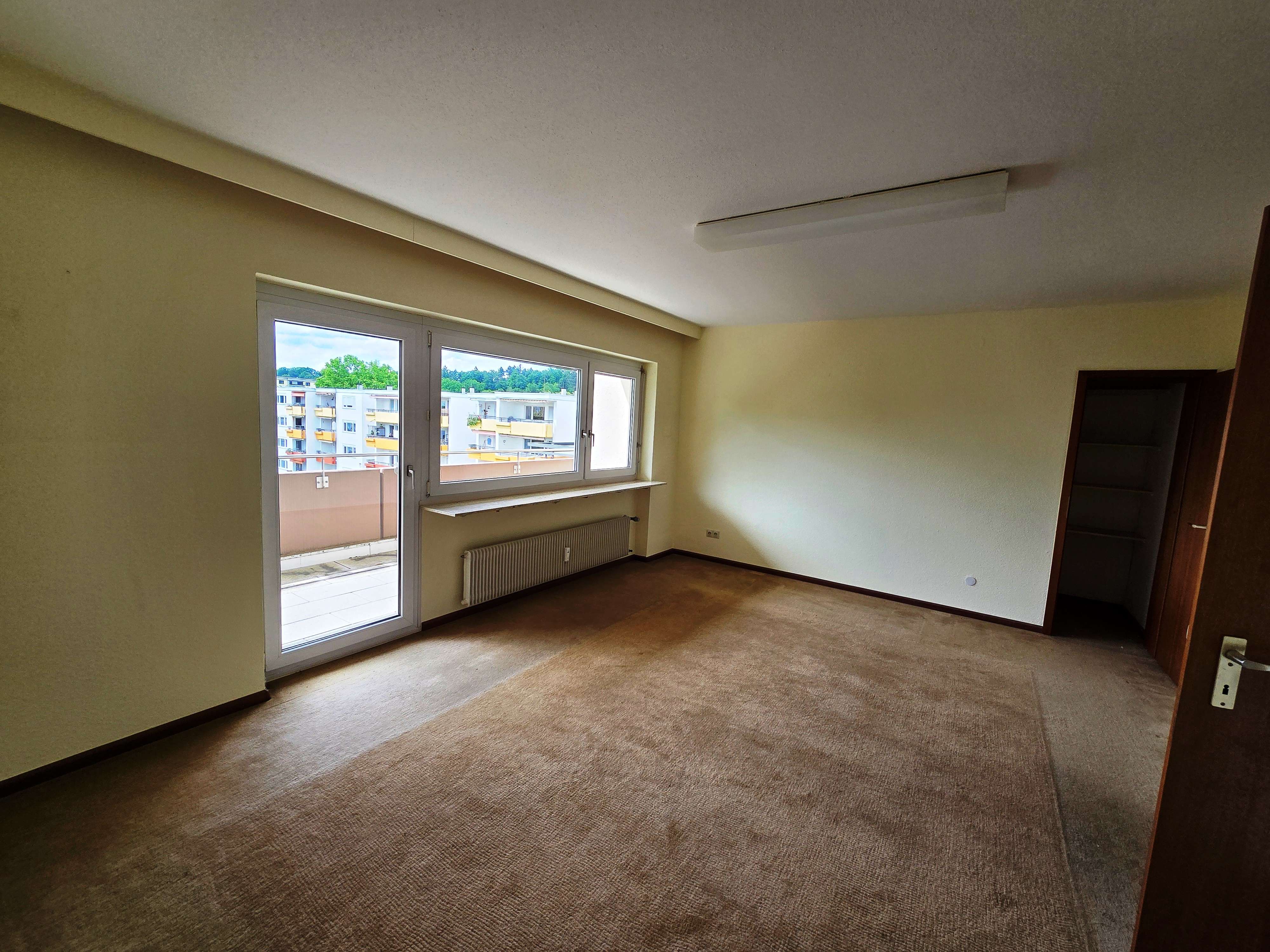 Immobilie in Denzlingen - Kaufpreisreduzierung! Penthouse-Maisonette mit Weitblick – Über den Dächern von Denzlingen - Bild 0