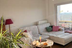 3,5-Zimmer-Wohnung mit Balkon über den Dächern von Neuehrenfeld – Die vollständige Adresse der Immobilie erhältst du vom Anbieter., 50825 Neuehrenfeld, Köln – Vorschaubild 2