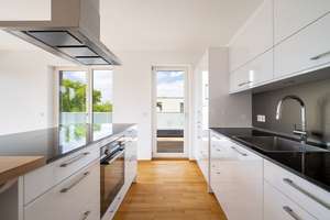 MÜNCHNER IG: Exklusive 3-Zimmer-Dachterrassenwohnung mit Parkblick & modernem Wohnkomfort! – Die vollständige Adresse der Immobilie erhältst du vom Anbieter., 80807 Alte Heide-Hirschau, München – Vorschaubild 5