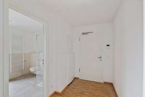 Außergewöhnliche 3-Zimmerwohnung mit hochwertiger Ausstattung – Im Knappenroth 1e, 66113 Malstatt, Saarbrücken – Vorschaubild 2