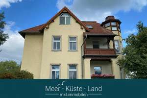 Charmante, frisch sanierte 2-Zimmer-Dachgeschosswohnung mit modernem Bad und offener Wohnküche