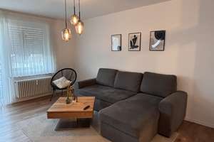  Vollmöblierte attraktive Dachgeschosswohnung: 2,5 Zimmer in Ulm-Wiblingen – Brandäckerweg 9, 89079 Wiblingen, Ulm – Vorschaubild 2
