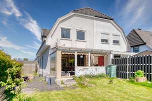 Charmante Doppelhaushälfte in familienfreundlicher Lage mit Keller und Carport – Die vollständige Adresse der Immobilie erhältst du vom Anbieter., 28307 Mahndorf, Bremen – Vorschaubild 36