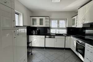 Lichtdurchflutetes Haus mit großem Garten – Die vollständige Adresse der Immobilie erhältst du vom Anbieter., 76228 Palmbach, Karlsruhe – Vorschaubild 7