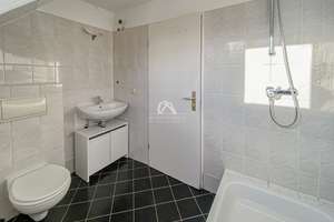 RARITÄT MIT VIEL PLATZ IN MOABIT! SONNIGE DACHGESCHOSSWOHNUNGEN MIT TERRASSEN&AUFZUG! PROVISIONSFREI – Alt-Moabit 126, 10557 Moabit, Berlin – Vorschaubild 20