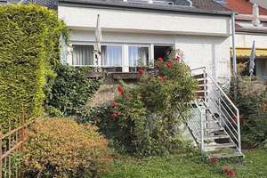 1781 - Top-Reihenhaus in 1 A-Lage, sonniger Garten, Garage - Basis zu einem Traumdomizil! – Die vollständige Adresse der Immobilie erhältst du vom Anbieter., 71154 Nufringen – Vorschaubild 3
