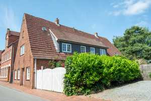 Küstenflair inklusive - Mehrfamilienhaus mit 4 Wohneinheiten in Tönning – Nordfriesland (Kreis) – Vorschaubild 1