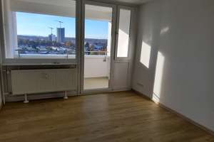 Über den Wolken, traumhafter Ausblick // 10.OG Whg 2 – Theodor-Heuss-Str. 28, 38444 Detmerode, Wolfsburg – Vorschaubild 3