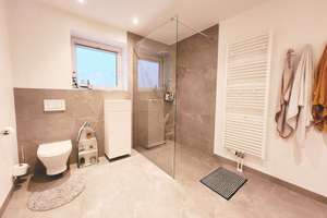 Property thumbnail 22