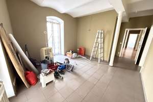 Landhauscharakter trifft Stadtnähe: Stilvolles Familiendomizil voller Ästhetik! – Die vollständige Adresse der Immobilie erhältst du vom Anbieter., 1187 Naußlitz, Dresden – Vorschaubild 5