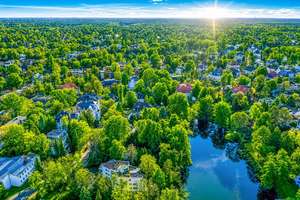 EXKLUSIVES WOHNEN AM WASSER- 200.000,- Interior-Haus im Haus- am SEE