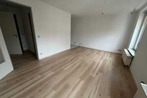 Neu sanierte Singlewohnung zentrumsnah !! – Neefestraße 36, 9112 Chemnitz – Vorschaubild 4