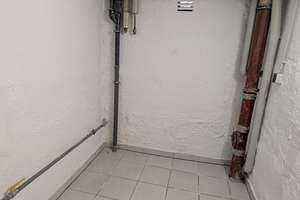Frisch renovierte 2-Zimmer-Dachgeschosswohnung in der Salzmesserstraße, mit EBK - frei ab sofort – Die vollständige Adresse der Immobilie erhältst du vom Anbieter., 81829 Trudering-Riem (Ortsteil), München – Vorschaubild 11