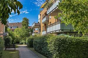 Kiel-City - bezugsfreie 2,5-Zimmer Eigentumswohnung mit zwei Balkonen und Stellplatz – Die vollständige Adresse der Immobilie erhältst du vom Anbieter., 24103 Exerzierplatz, Kiel – Vorschaubild 2
