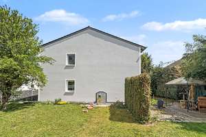 Attraktives Einfamilienhaus in ruhiger Lage von Mainburg – Die vollständige Adresse der Immobilie erhältst du vom Anbieter., 84048 Mainburg – Vorschaubild 2