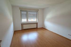 Schöne  helle 2-ZKB mit Balkon in TOP Lage, KA-Oststadt – Berckmüllerstr. 1c, 76131 Oststadt, Karlsruhe – Vorschaubild 8