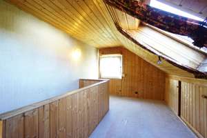 Reiheneckhaus mit Terrasse, schönem Garten und 2 Garagen – Die vollständige Adresse der Immobilie erhältst du vom Anbieter., 72766 Reutlingen-Mitte, Reutlingen – Vorschaubild 15