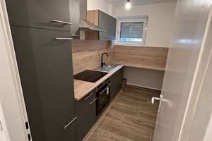 Renovierte 4-Zimmer-Wohnung mit neuer Einbauküche und Gemeinschaftsterrasse in Nbg. frei ab 09/2026 – Die vollständige Adresse der Immobilie erhältst du vom Anbieter., 90478 Glockenhof, Nürnberg – Vorschaubild 8