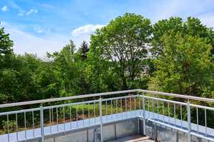 ERSTBEZUG! REH mit großer Dachterrasse (18,32 m² !!!) und Hobbyraum – Starnberg (Kreis) – Vorschaubild 2