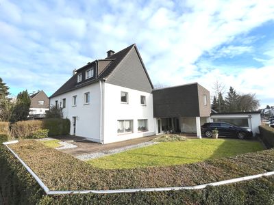 Kernsanieren oder Neubau - Haus auf großem Eckgrundstück in Saarn - TOP-LAGE am Waldrand
