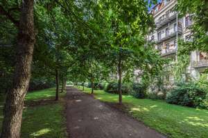 Bezugsfrei: Penthouse mit Loggia und Dachterrasse, einzigartiger Blick über den Clara-Zetkin-Park – Die vollständige Adresse der Immobilie erhältst du vom Anbieter., 4229 Schleußig, Leipzig – Vorschaubild 1