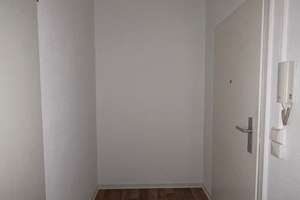 Sofort verfügbar - Single-Wohnung in ruhiger Lage mit Balkon und Duschbad! – Stendaler Straße 53, 12627 Hellersdorf, Berlin – Vorschaubild 5