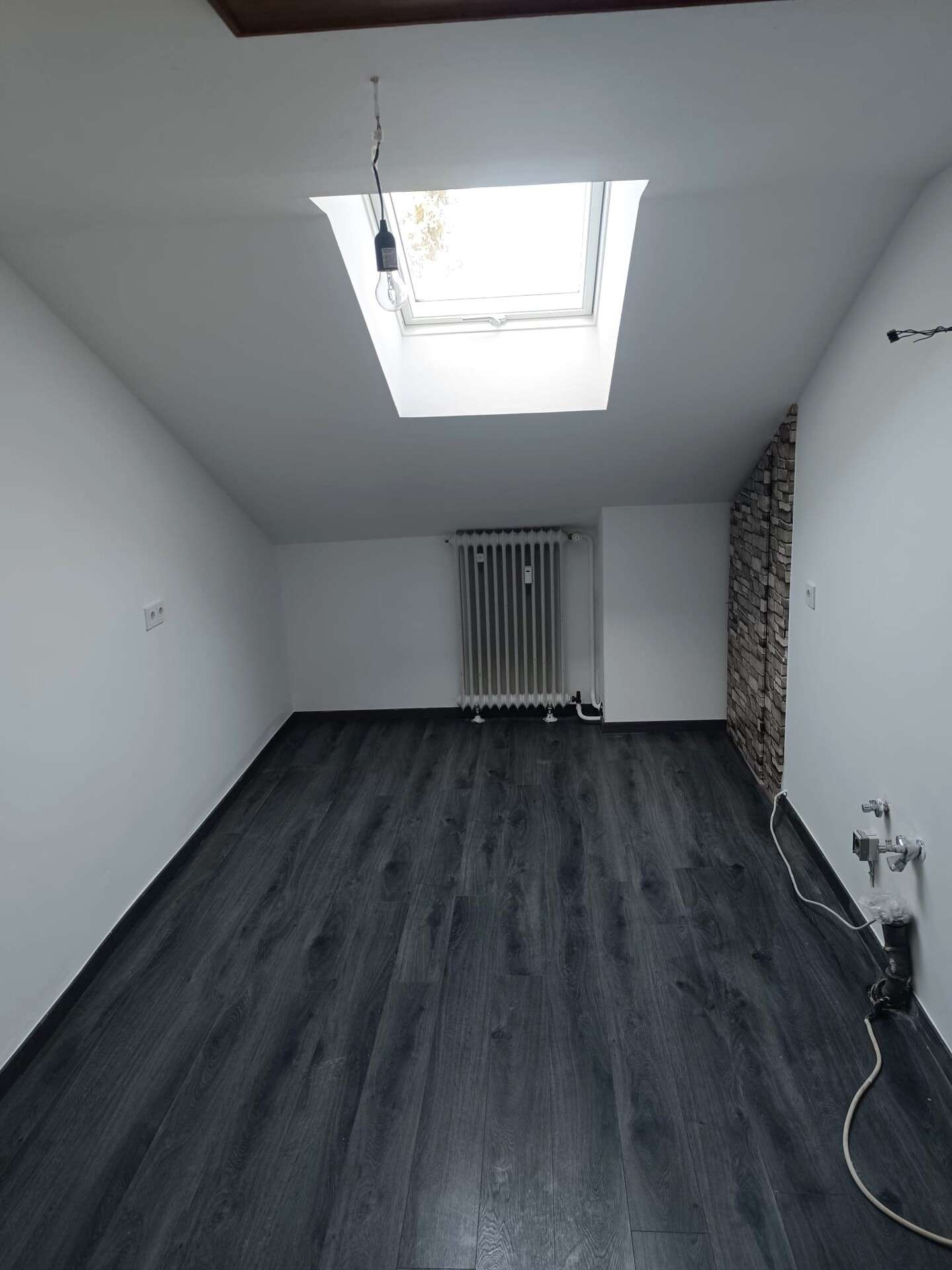 Immobilie in Gmund - Panoramablick & Ausbaupotential - einzigartige Dachgeschosswohnung in Seenähe - Bild 0