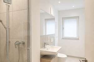 1-Raum-Apartment | Einbauküche | Aufzug | Fußbodenheizung | Energieeffizienzklasse A+ – Die vollständige Adresse der Immobilie erhältst du vom Anbieter., 4315 Anger-Crottendorf, Leipzig – Vorschaubild 7